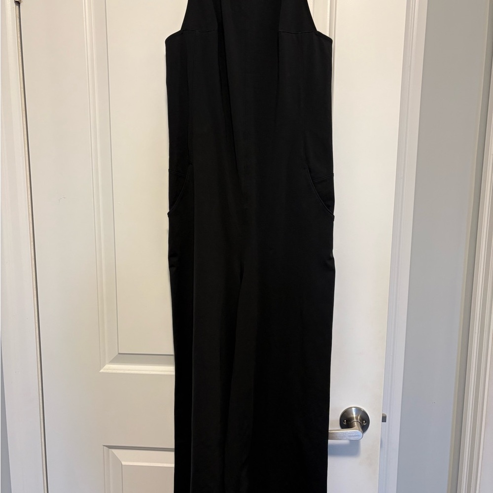 Classic Black Sleeveless Jumpsuit